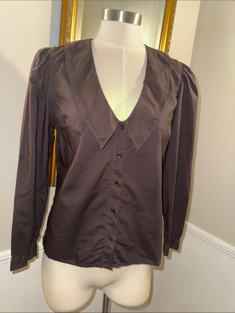 Nation Brown Button Up Top. Size Small. Gently used.